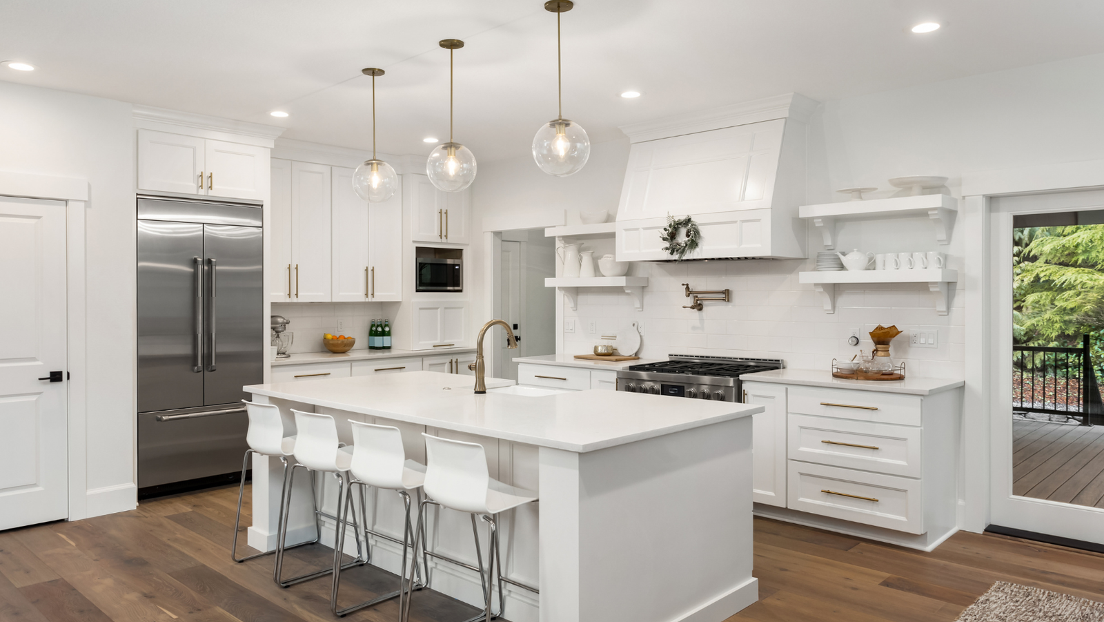 Image of a clean Kitchen